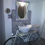 Eco-chic * Carini