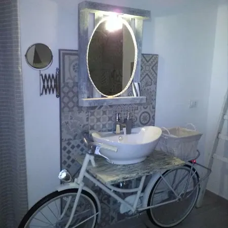Eco-chic * Carini